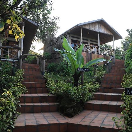 Nkuringo Bwindi Gorilla Lodge Bwindi Impenetrable Park Exterior photo